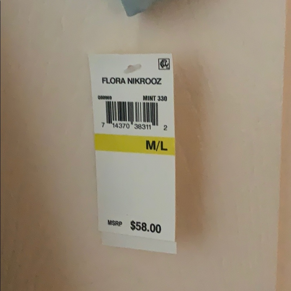 NWT Flora Nikrooz Robe - Picture 2 of 2